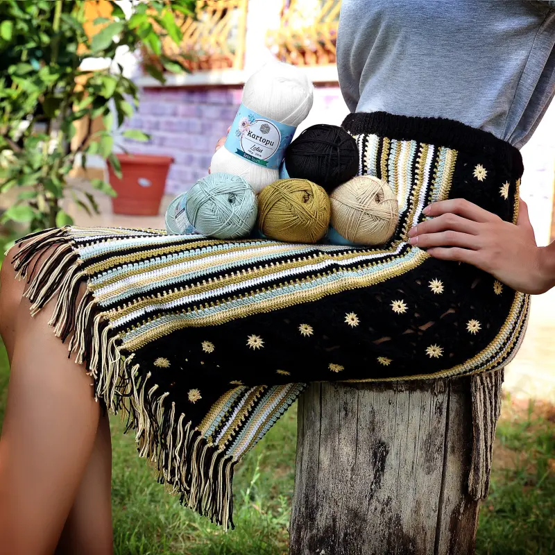 Kartopu Lotus – Satin Textured Yarn for Summer Knitting